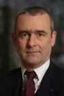 Dr. Stefan Gradmann